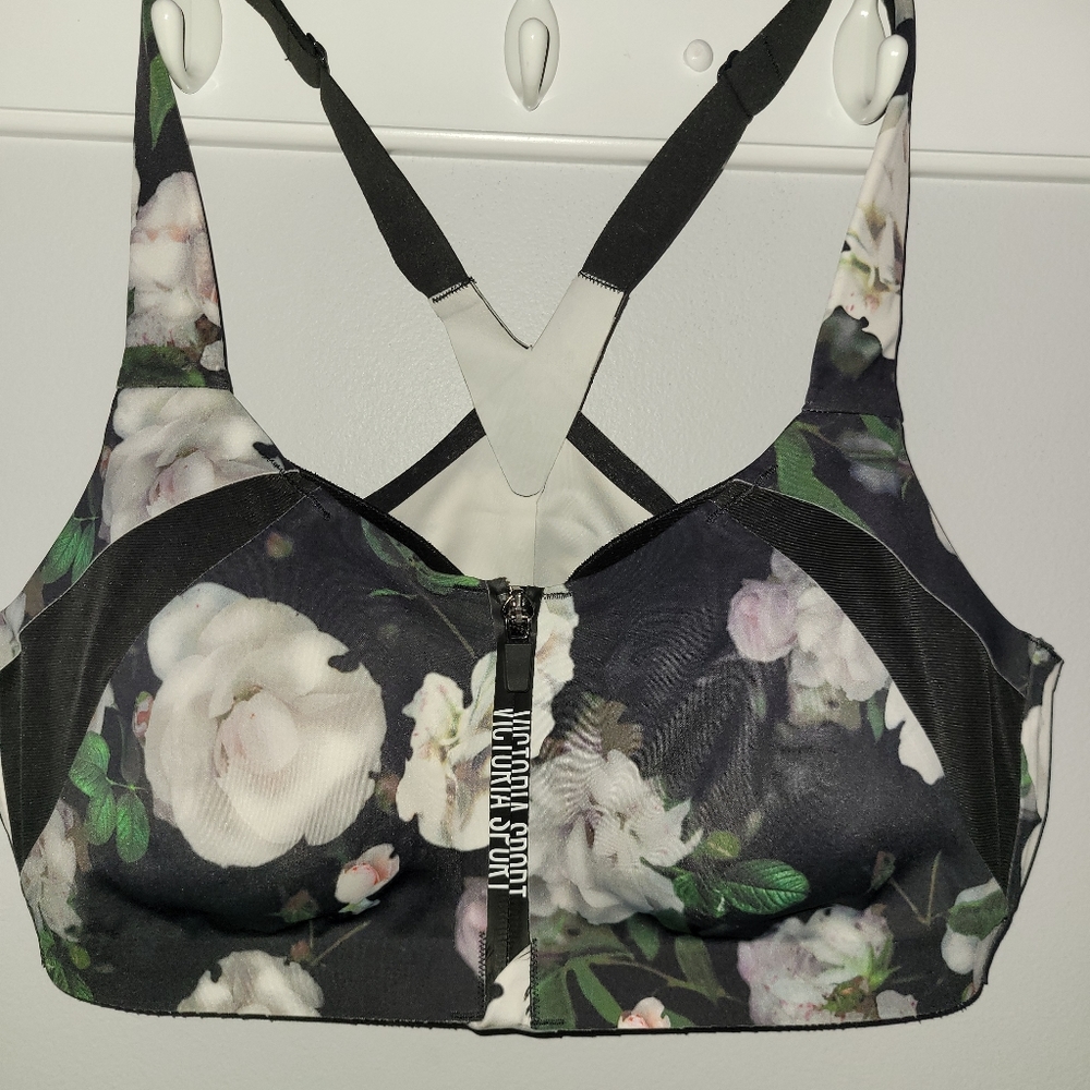 Victoria secret sports bra